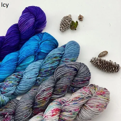 Changing Seasons Knit or Crochet Kits (Wonderland Yarns)