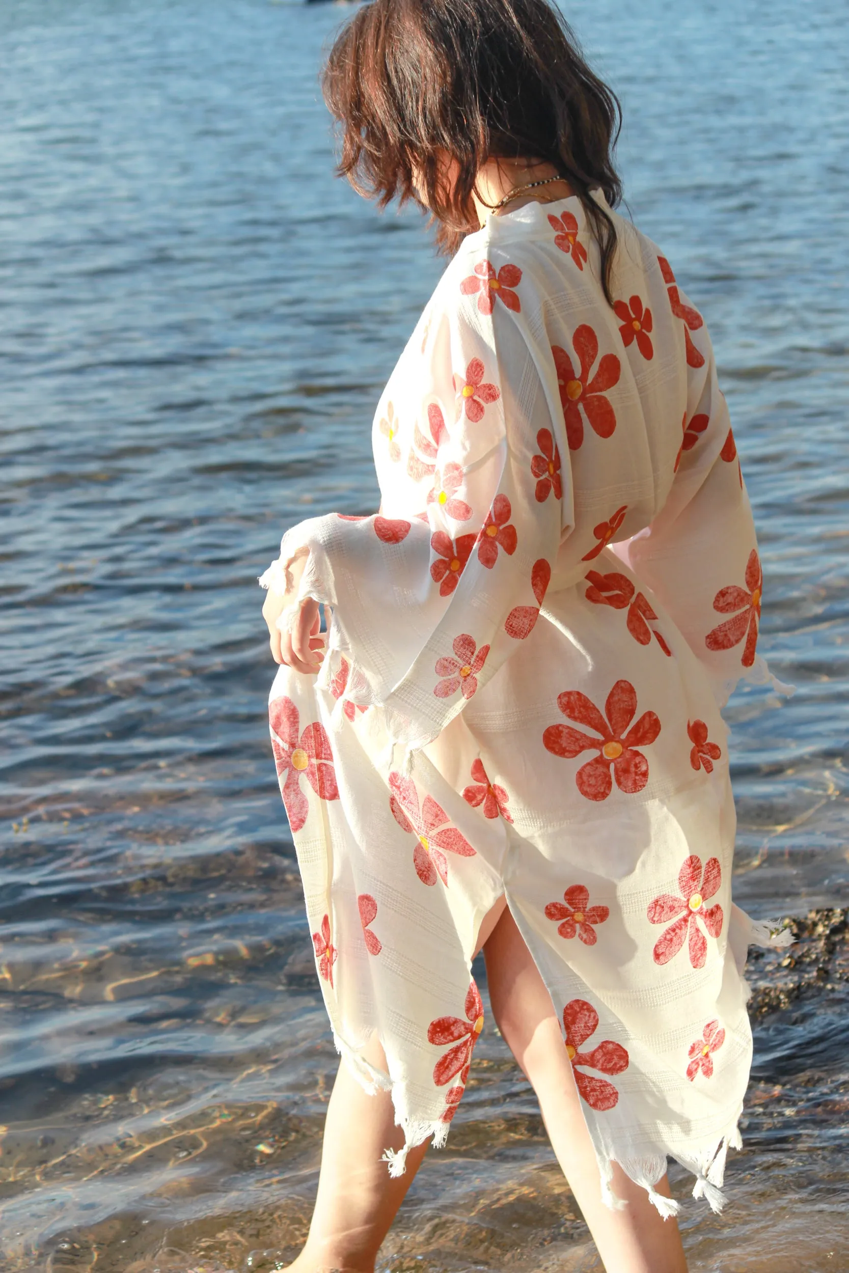 Daisy Boho Kimono With Soft Texture - Red