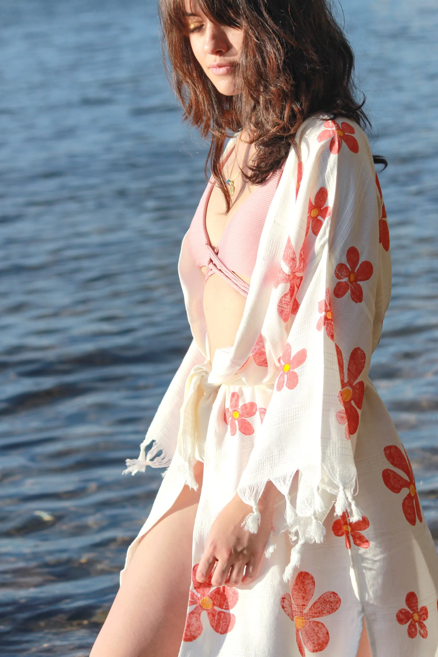 Daisy Boho Kimono With Soft Texture - Red