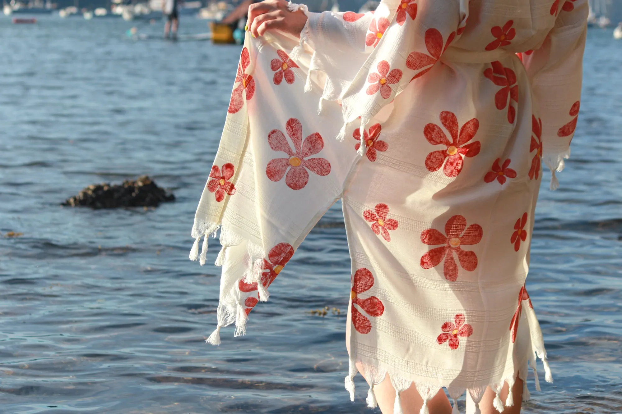 Daisy Boho Kimono With Soft Texture - Red