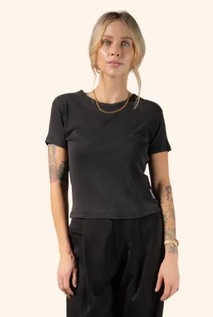 Essentials Baby Tee Black Snow