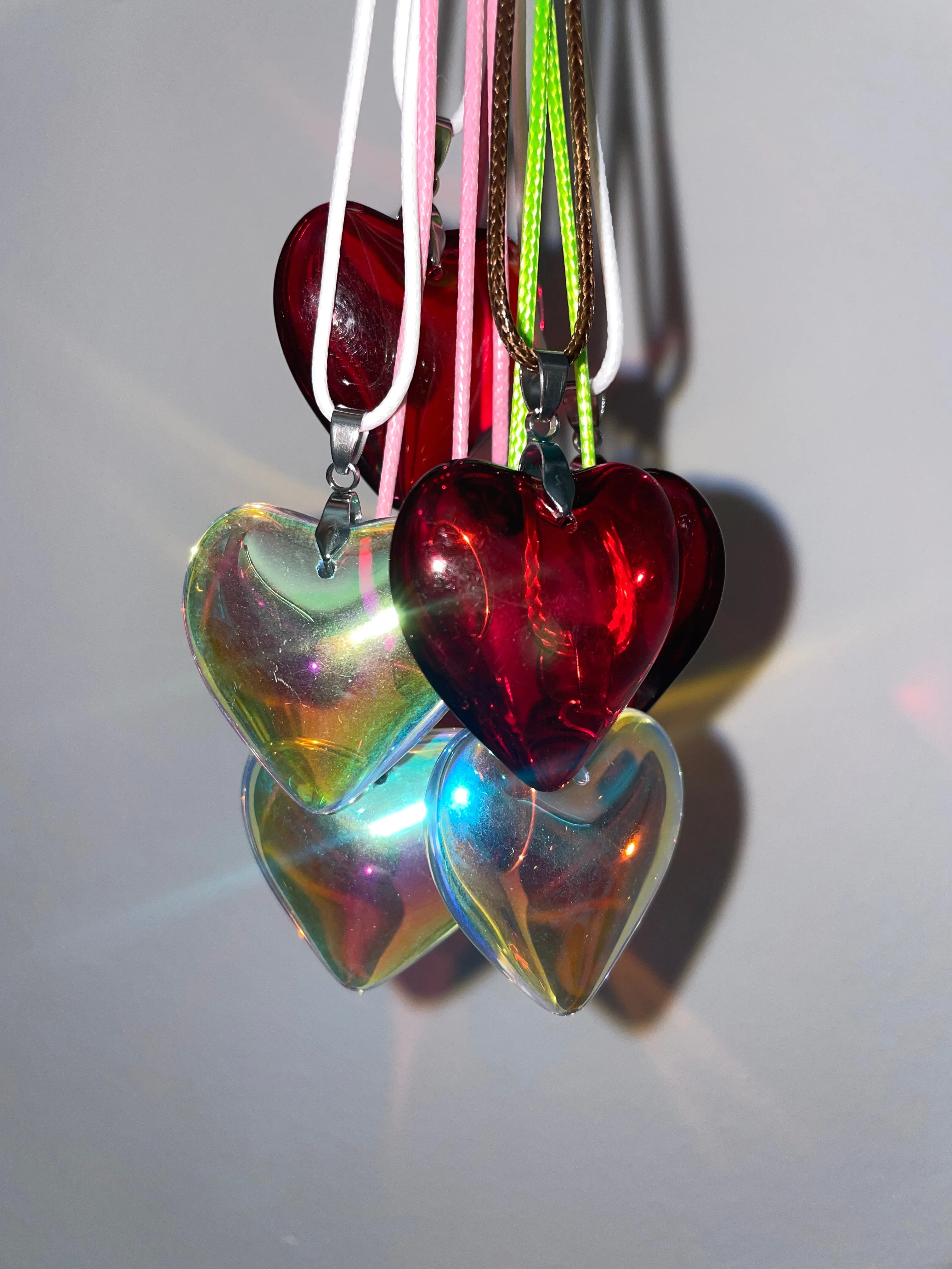 FROSTY Y2K BUBBLE HEART NECKLACE
