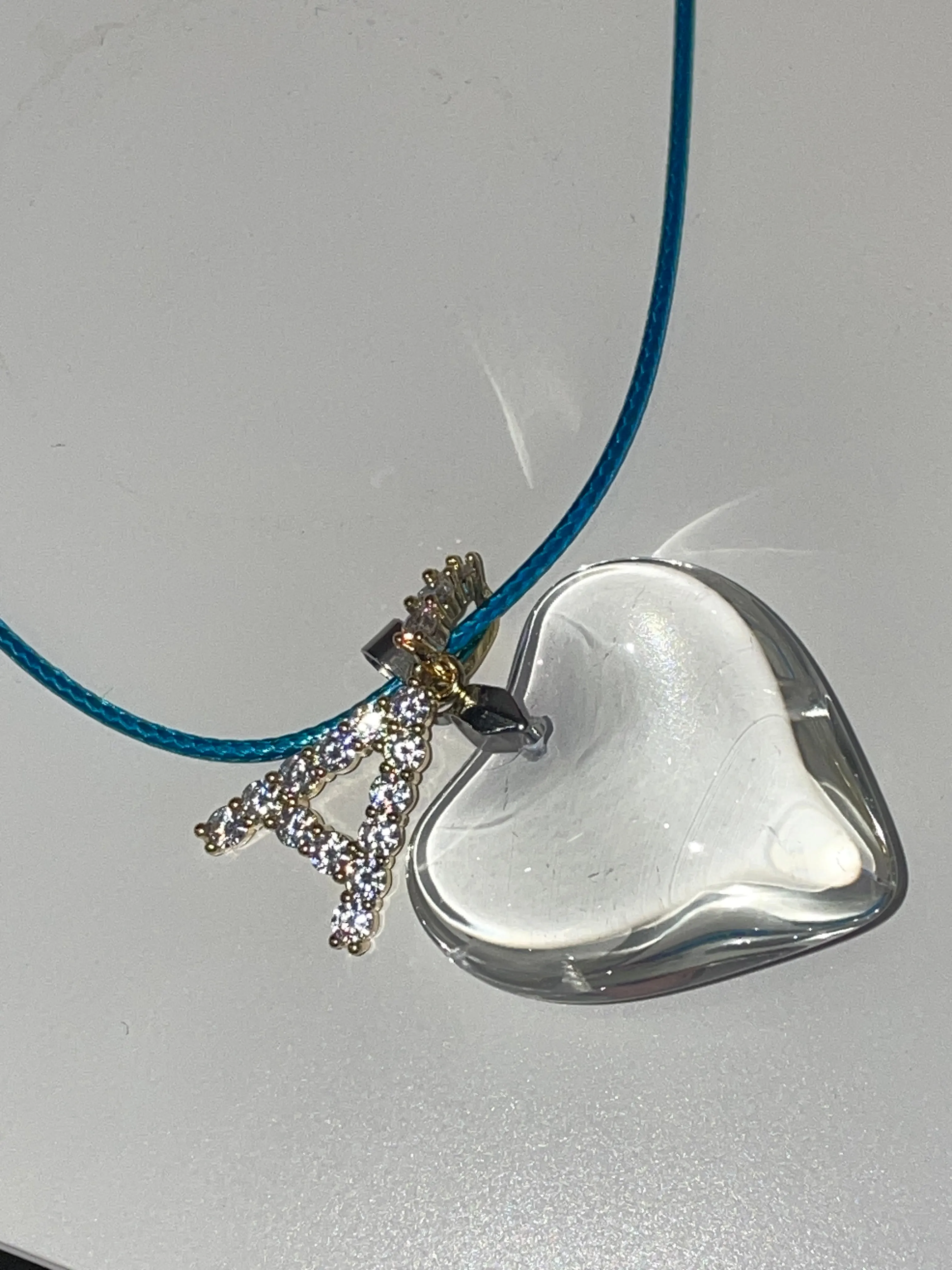 FROSTY Y2K BUBBLE HEART NECKLACE