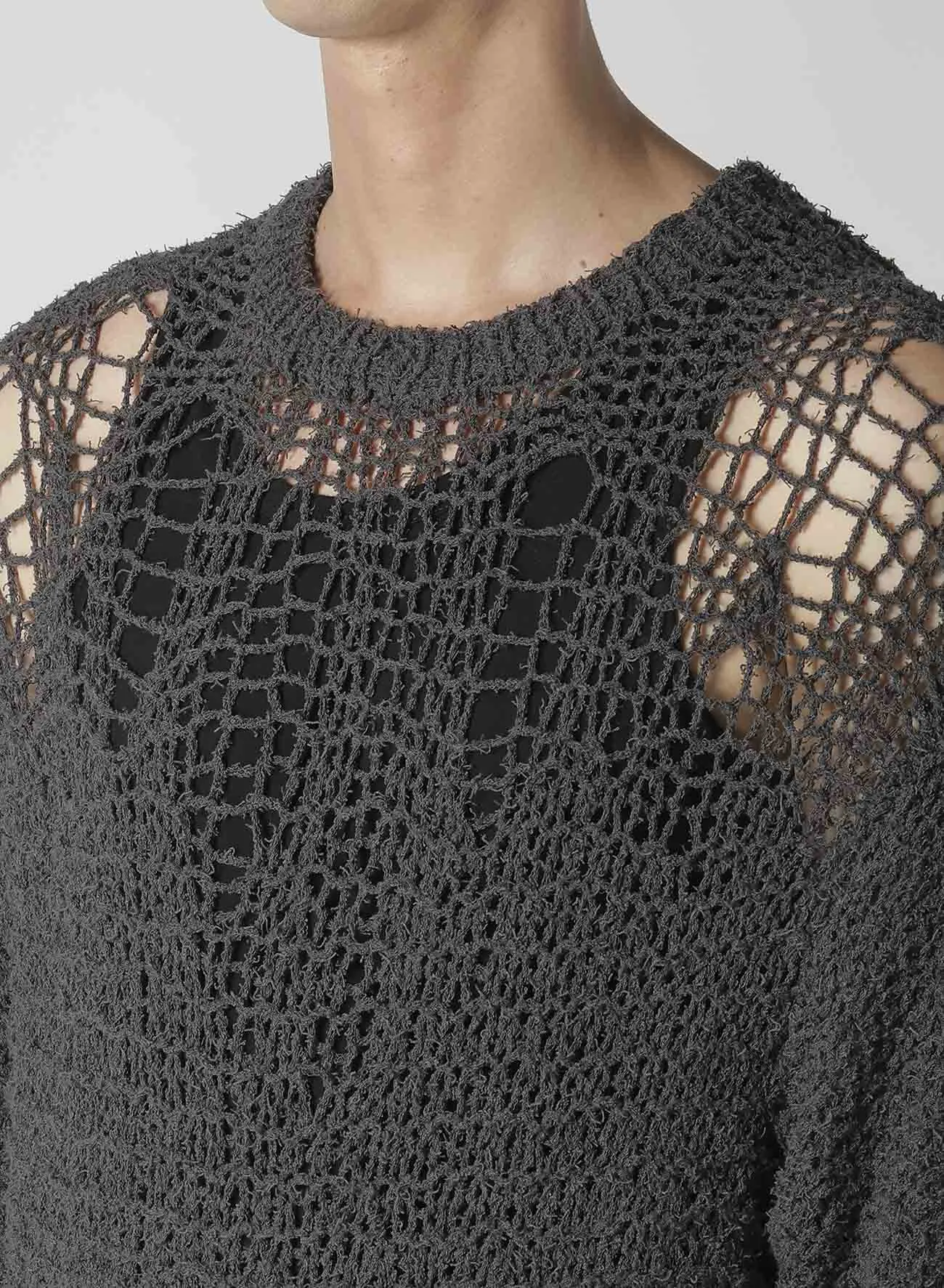 HAND KNITTED DAMAGE PROCESSED GARTER ROUND NECK LONG SLV