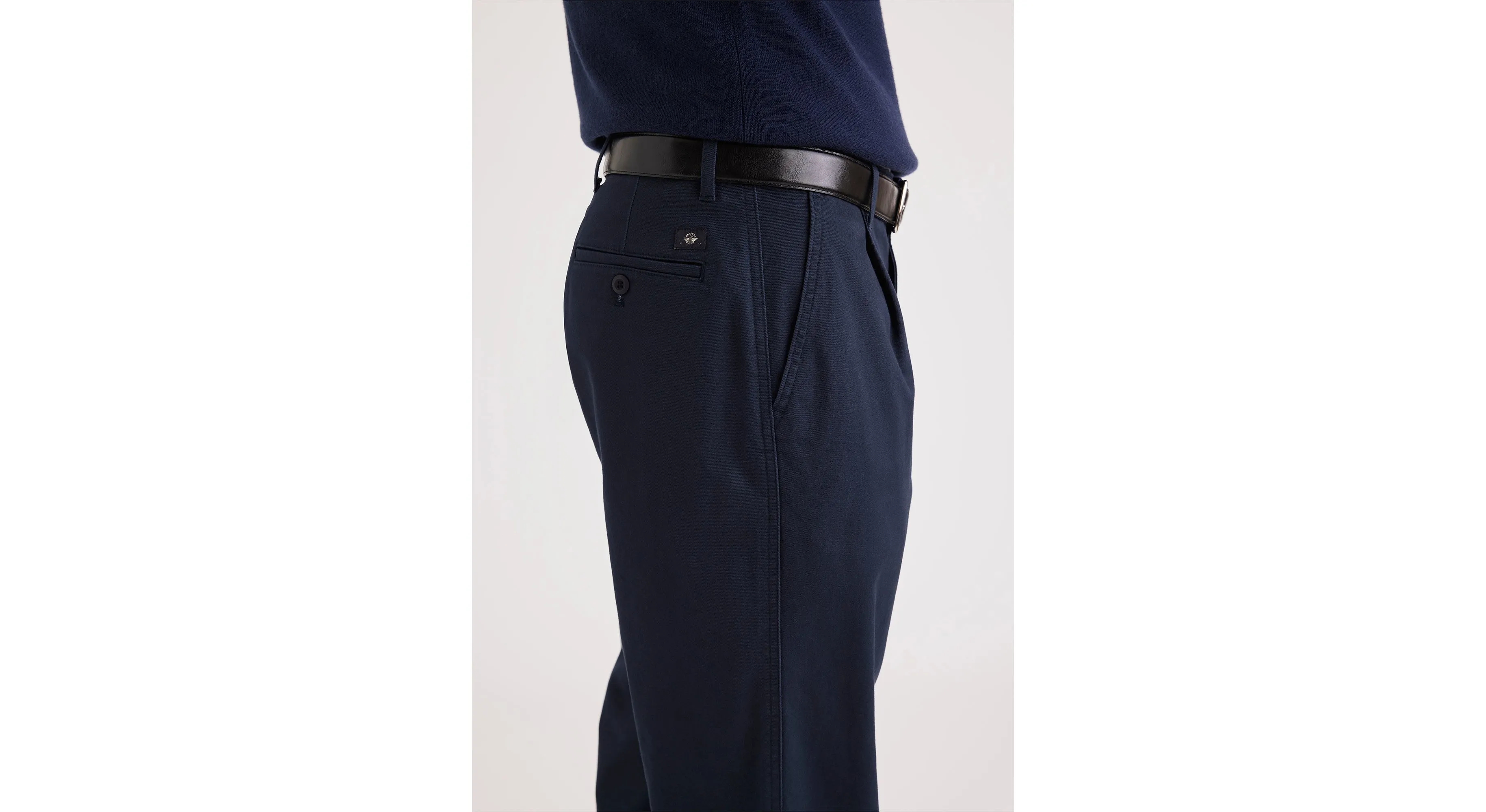 Men's Relaxed Tapered Fit Original Chino Pants