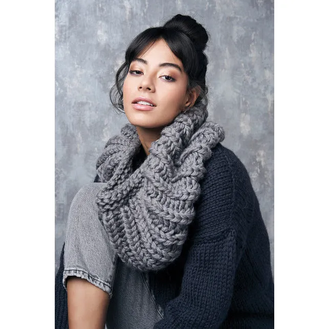 Modern Women's Knits by Jen Geigley