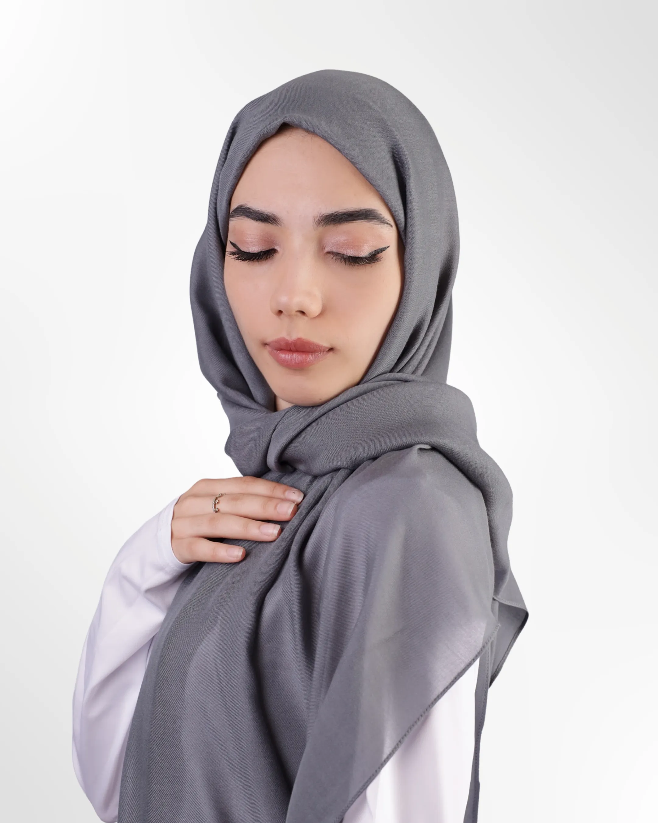 Premium Modal Hijab – Mid Grey