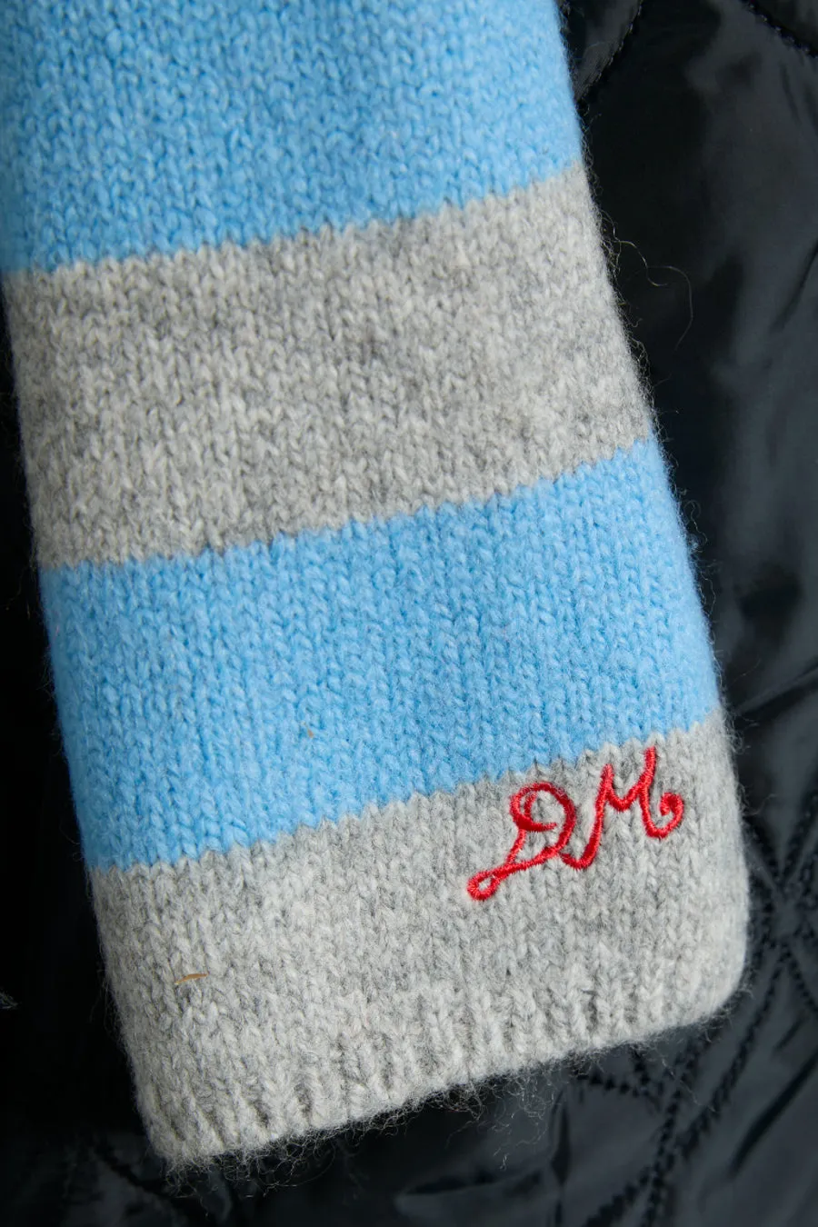 skinny stripe scarf in grey & blue