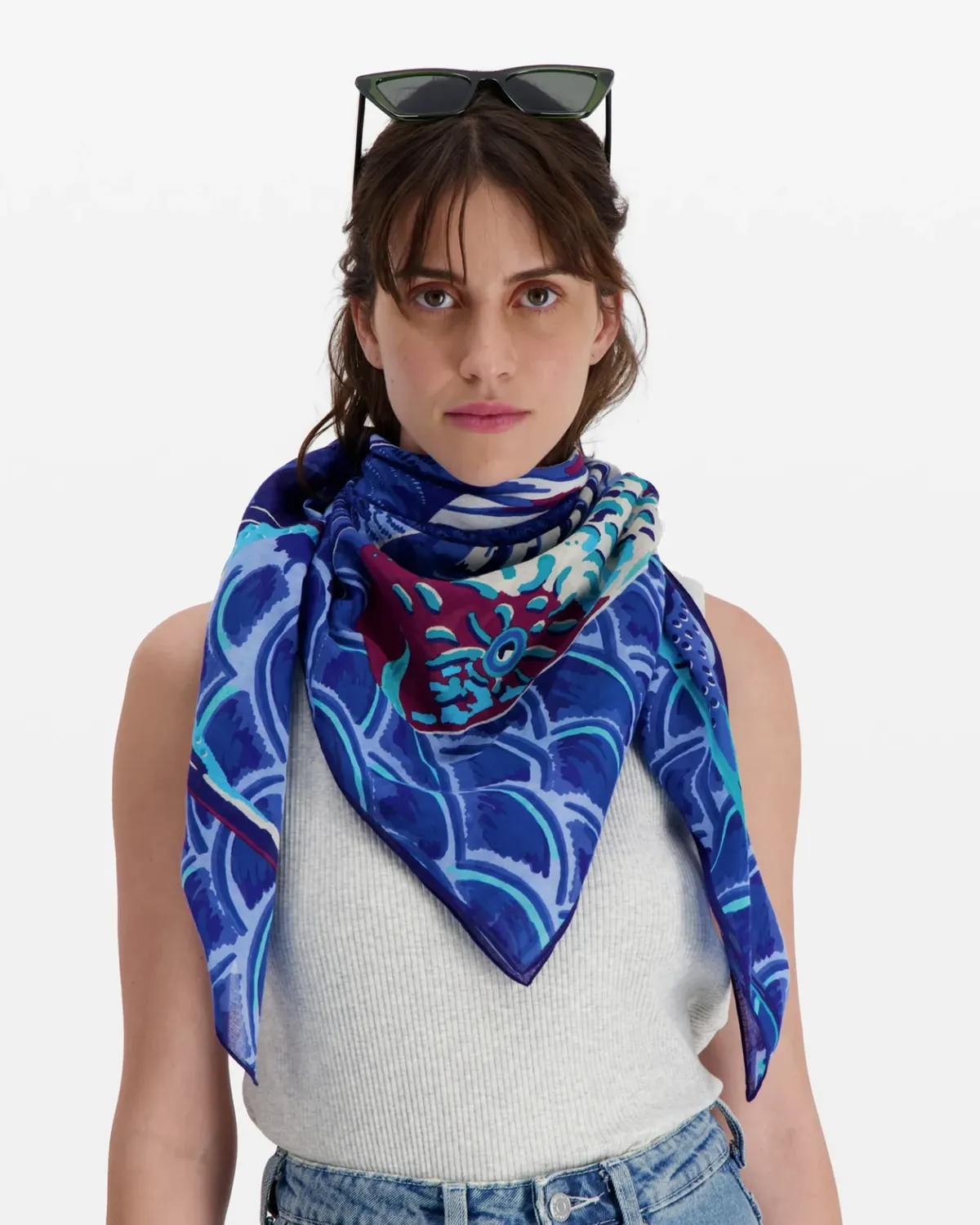 Tango Turquoise Square 100
